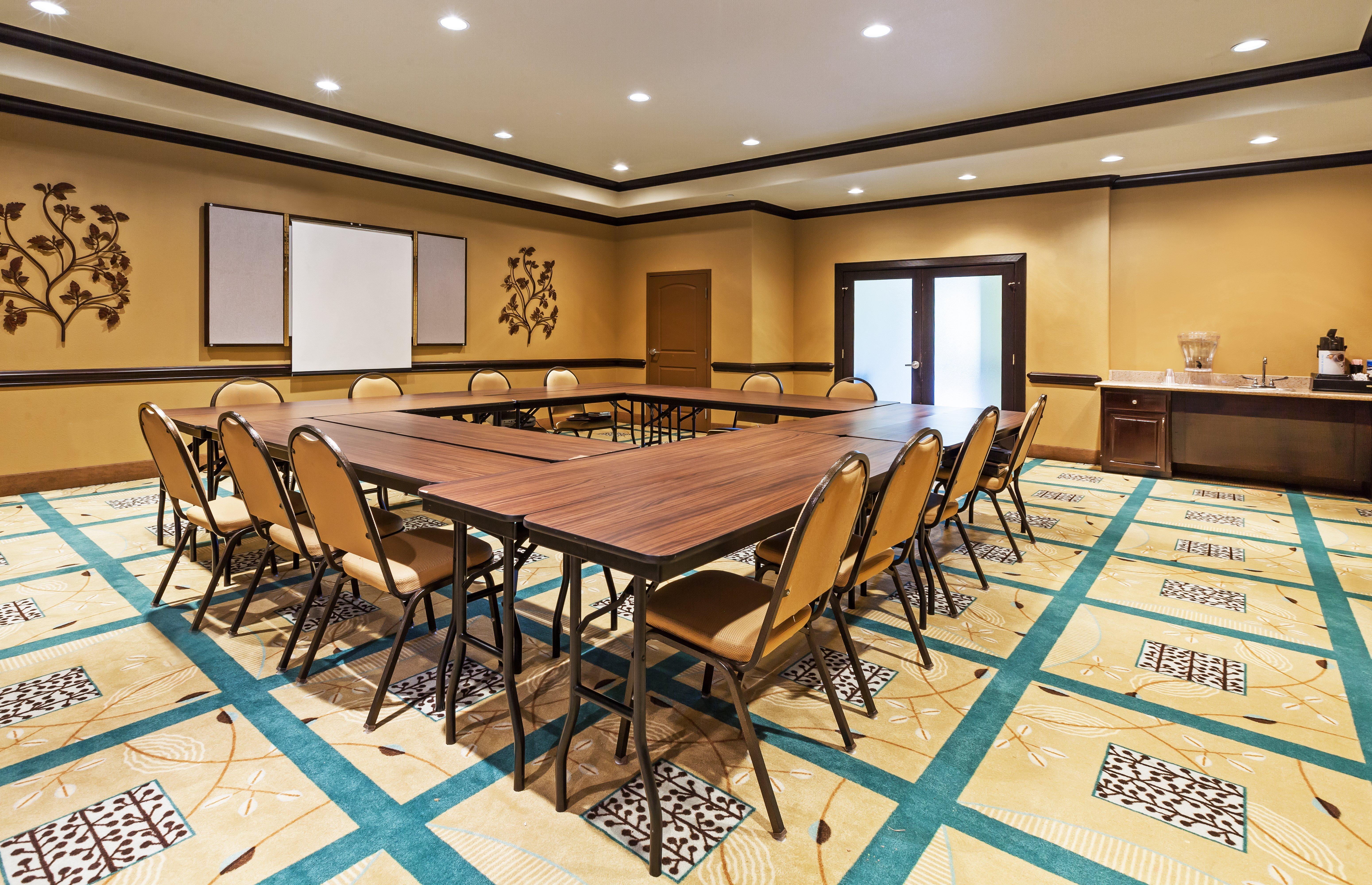 Holiday Inn Express & Suites Victoria, An Ihg Hotel Dış mekan fotoğraf