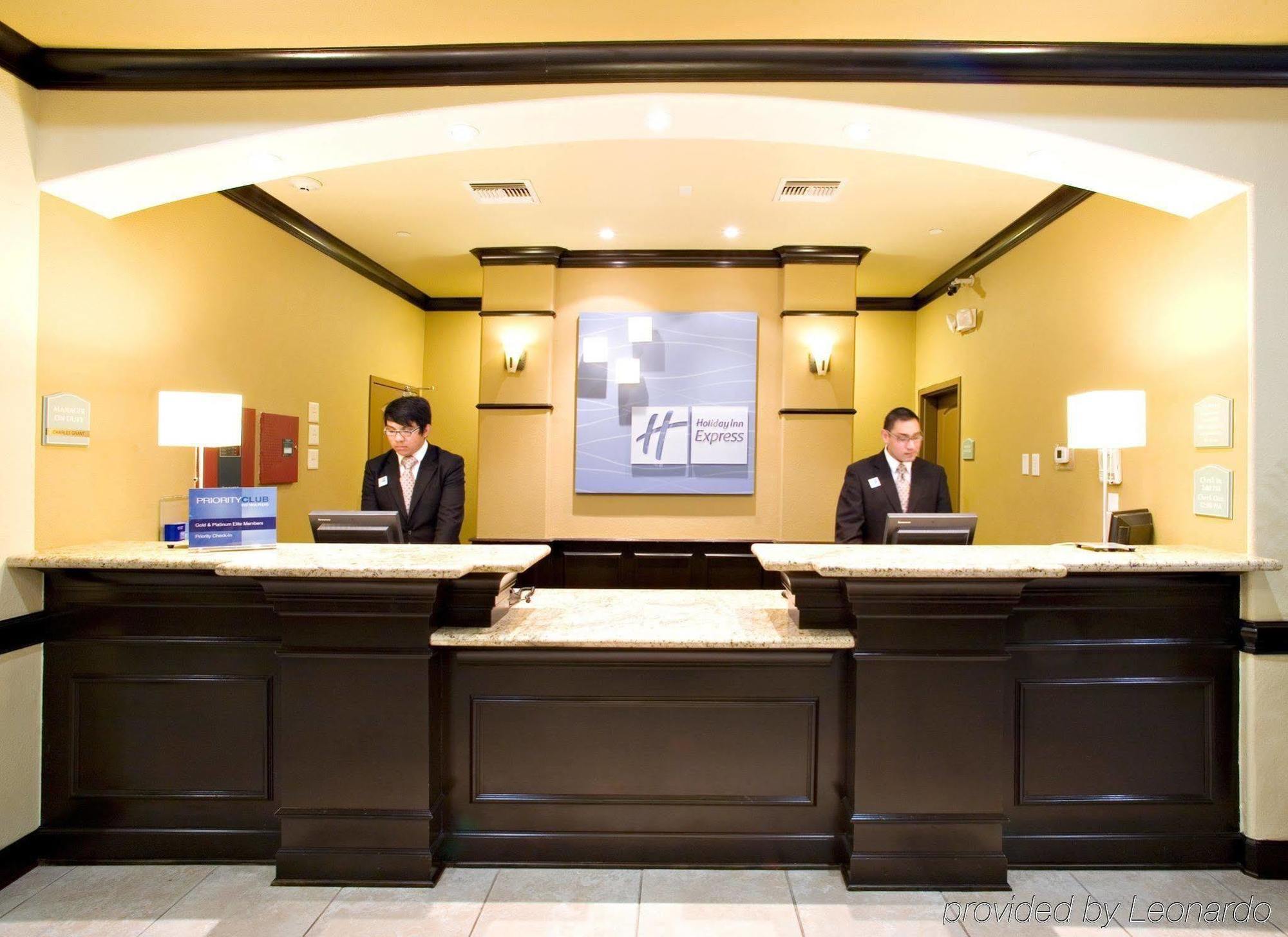 Holiday Inn Express & Suites Victoria, An Ihg Hotel İç mekan fotoğraf